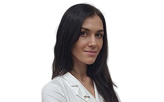 Комсюкова Ксения Физулиевна