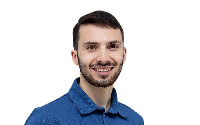 Мкртумян Янис Владимирович